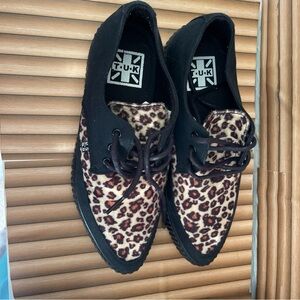 T.U.K Black and Leopard Print Creepers